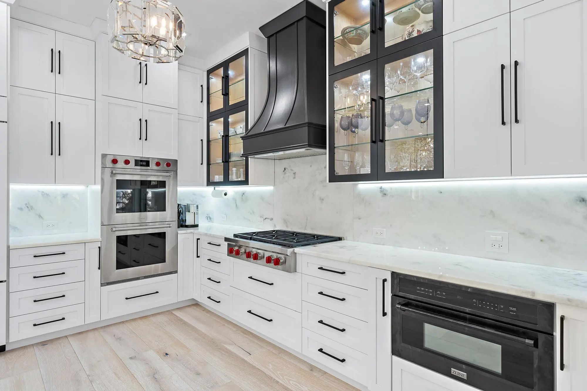 Residential Real Estate for Sale located in the neighborhood of ISLES AT PALM BEACH GARDENS, in the city of Palm Beach Gardens, FL