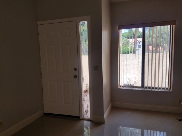 4 of 29 - 6 Vía De Casas Sur #102, Boynton Beach, FL