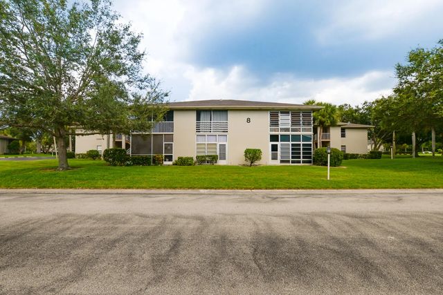 3 of 33 - 8 Lake Vista Trail, Port St. Lucie, FL