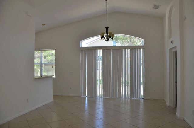 4 of 13 - 4106 Ne 22nd Court, Homestead, FL