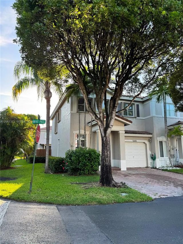 2 of 22 - 5606 Nw 112th Passage, Doral, FL