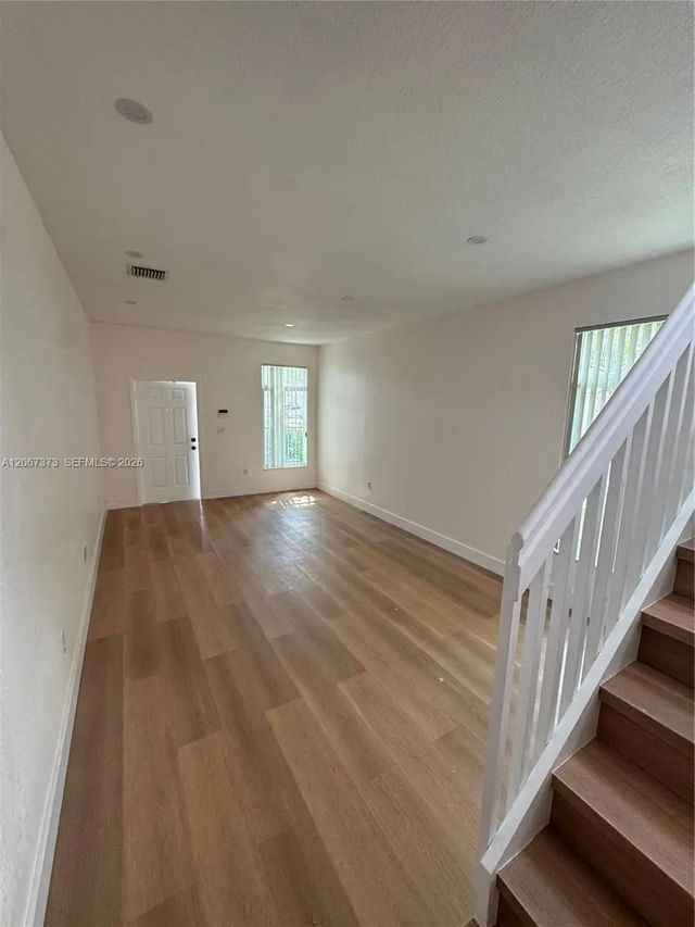 4 of 22 - 5606 Nw 112th Passage, Doral, FL