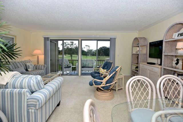 3 of 18 - 18459 Se Wood Haven Lane #j, Jupiter, FL