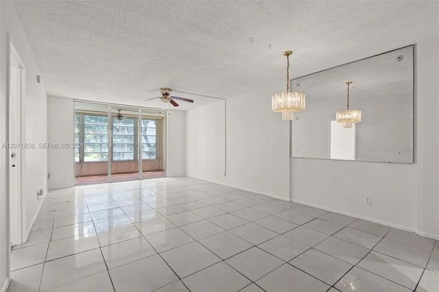5 of 31 - 2900 Nw 48th Terrace #213, Lauderdale Lakes, FL