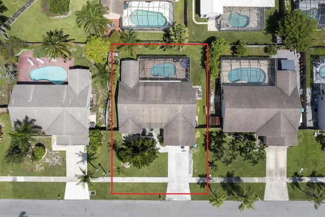 5 of 38 - 35 Cedar Circle, Boynton Beach, FL