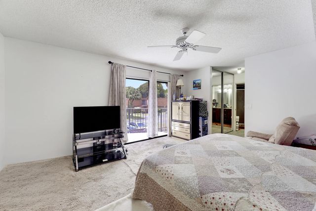 8389 N Coral Circle, North Lauderdale
