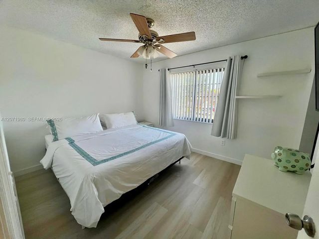 4 of 34 - 1133 Ne 210th Terrace, Miami, FL