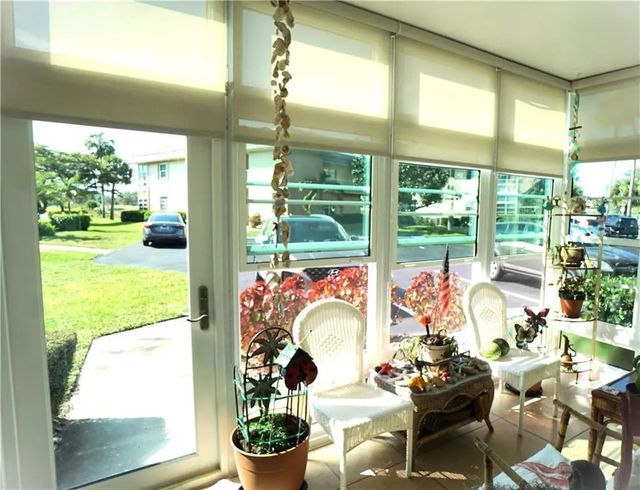 21 Vista Gardens Trail #105, Vero Beach