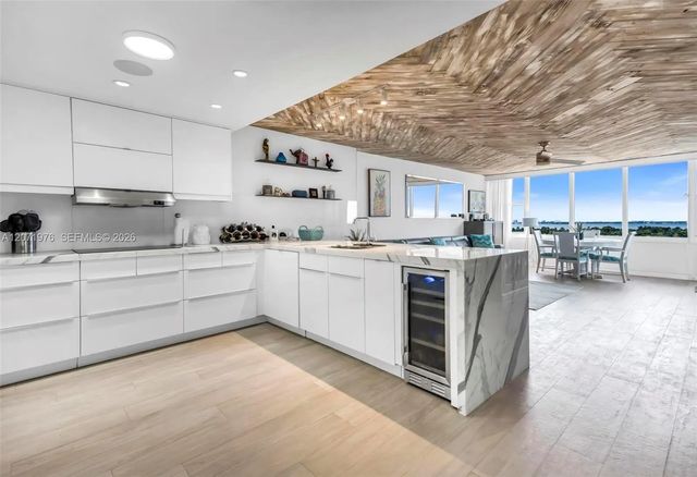 3 of 54 - 5600 Collins Avenue #11s, Miami Beach, FL