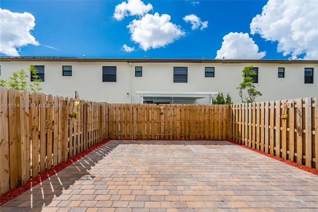5 of 58 - 23469 Sw 129th Place, Homestead, FL