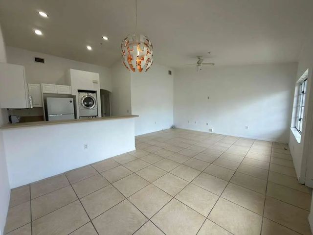 2 of 25 - 3842 Sw 48th Avenue, Hollywood, FL