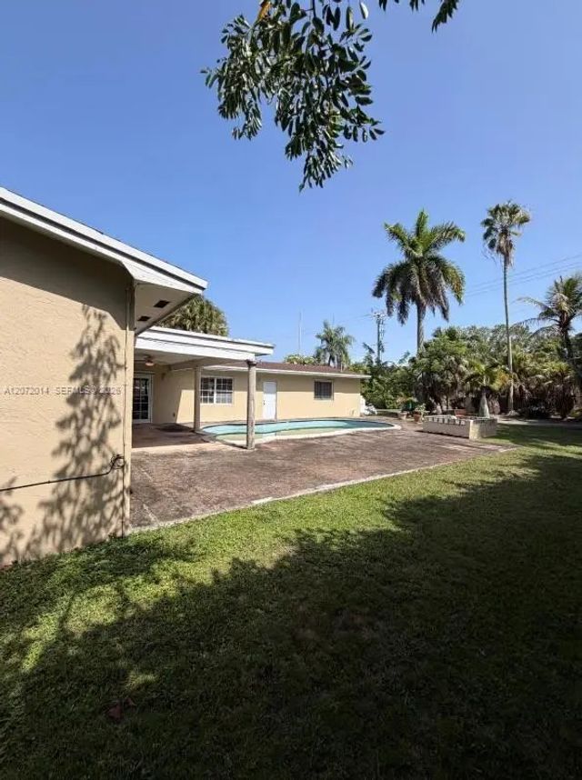 5 of 9 - 15190 Old Cutler Road, Palmetto Bay, FL