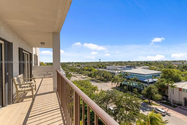 3 of 40 - 575 Crandon Boulevard #801, Key Biscayne, FL