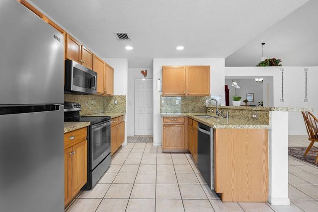 5 of 33 - 5331 Nw 110th Avenue, Doral, FL