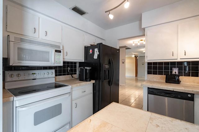 3 of 17 - 6740 Nw 26th Avenue, Fort Lauderdale, FL