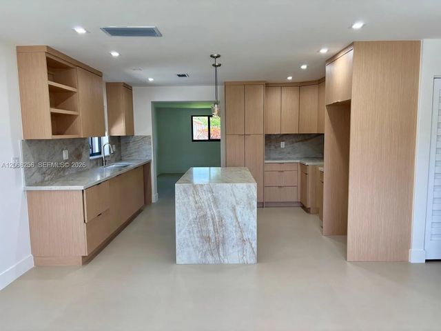 3 of 37 - 10821 Sw 63rd Street, Miami, FL