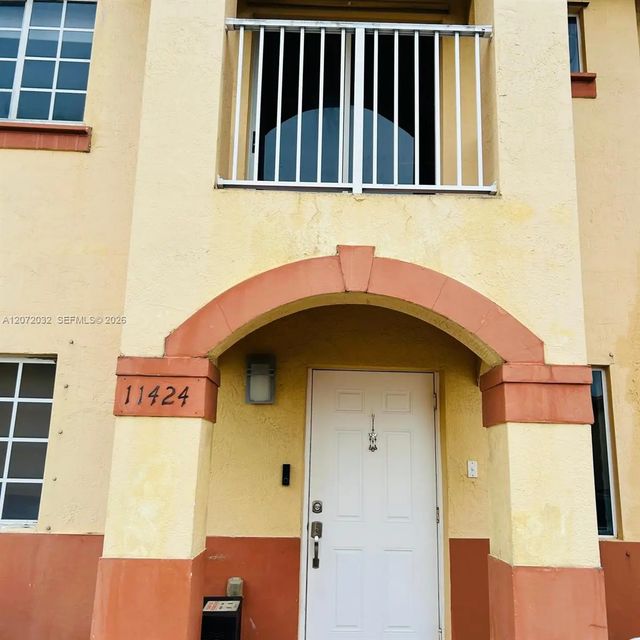 11424 Nw 94th Place #7, Hialeah Gardens