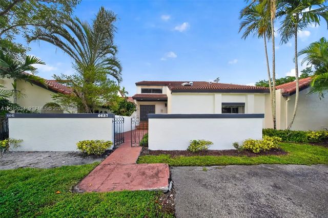 2 of 45 - 6637 Nw 181st Lane, Hialeah, FL