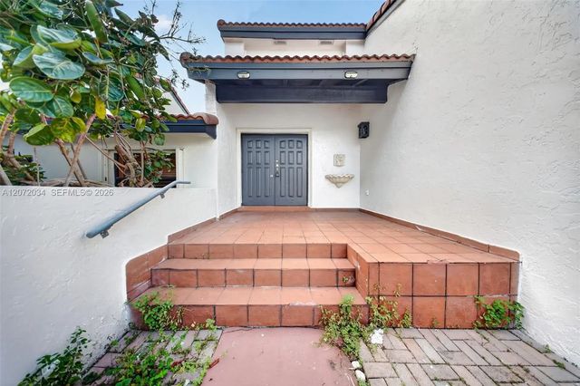 4 of 45 - 6637 Nw 181st Lane, Hialeah, FL