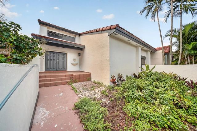 5 of 45 - 6637 Nw 181st Lane, Hialeah, FL