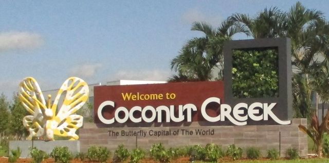 3721 Cocoplum Circle, Coconut Creek