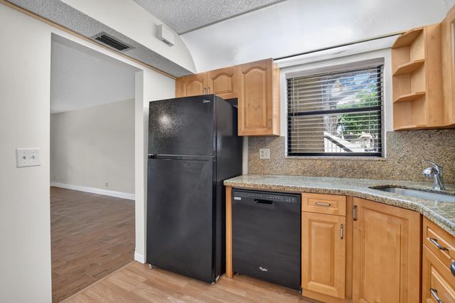 4 of 55 - 3721 Cocoplum Circle, Coconut Creek, FL