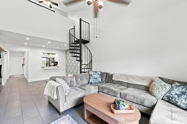 2 of 25 - 2016 Sw 82nd Avenue, Davie, FL
