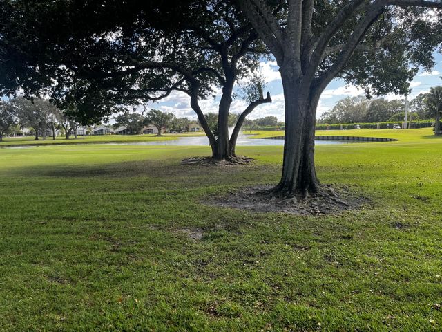 12830 Briarlake Drive #103, Palm Beach Gardens