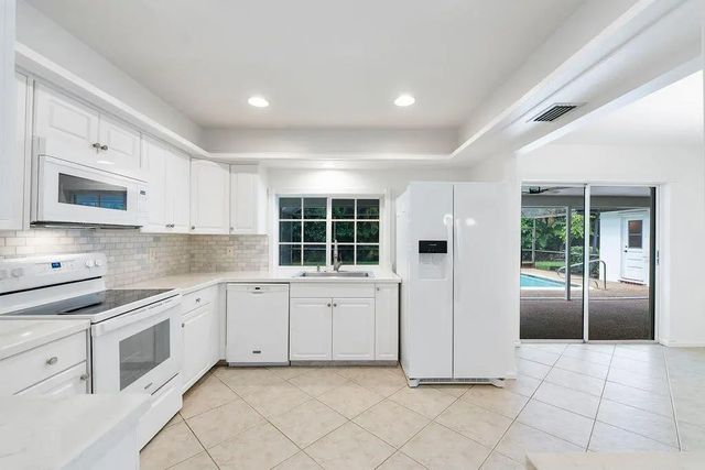 5 of 18 - 1344 Nw 100th Avenue, Coral Springs, FL