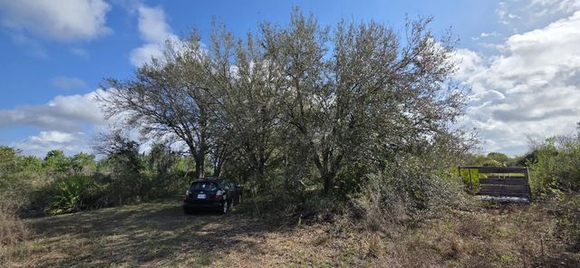 4 of 8 - 16529 Nw 264th Street, Okeechobee, FL