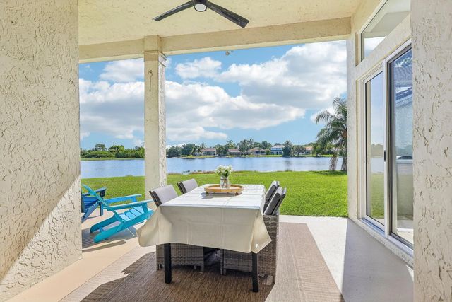 2 of 77 - 762 Heritage Drive, Weston, FL