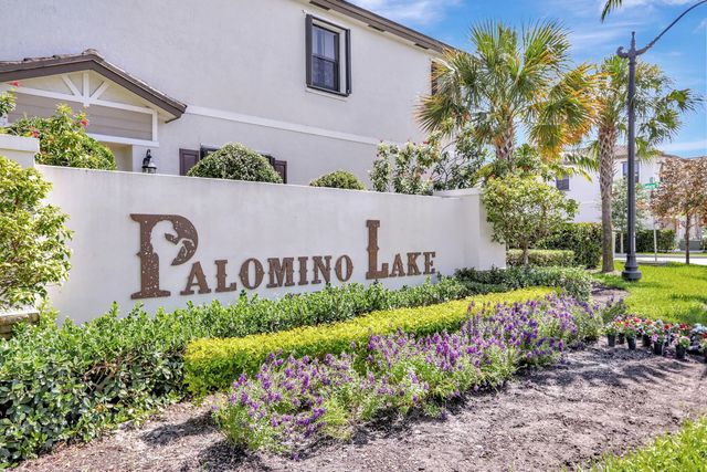 2 of 50 - 4721 Santa Cruz Way, Davie, FL