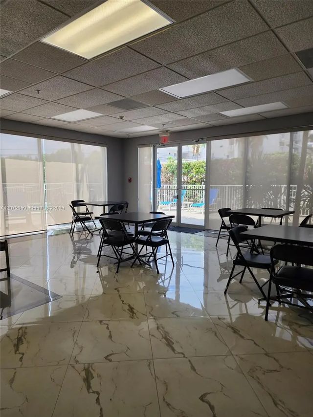 5 of 12 - 1688 West Avenue #506, Miami Beach, FL