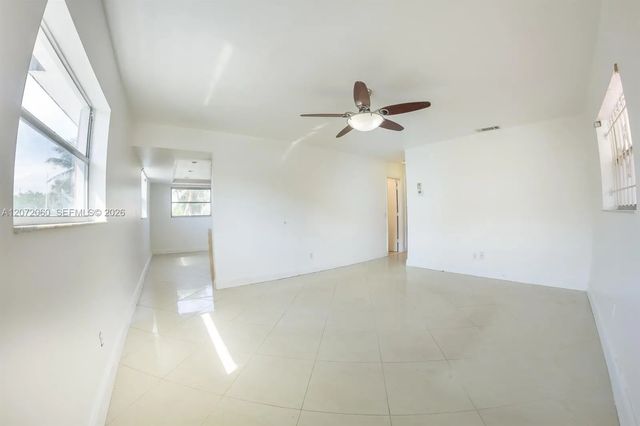 3 of 13 - 344 Sw 1st Street #6, Pompano Beach, FL
