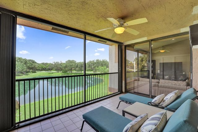 5 of 49 - 10631 Nw 14th Street #212, Plantation, FL