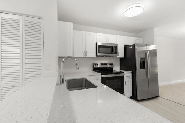 4 of 29 - 500 Crosswinds Drive #f1, Greenacres, FL