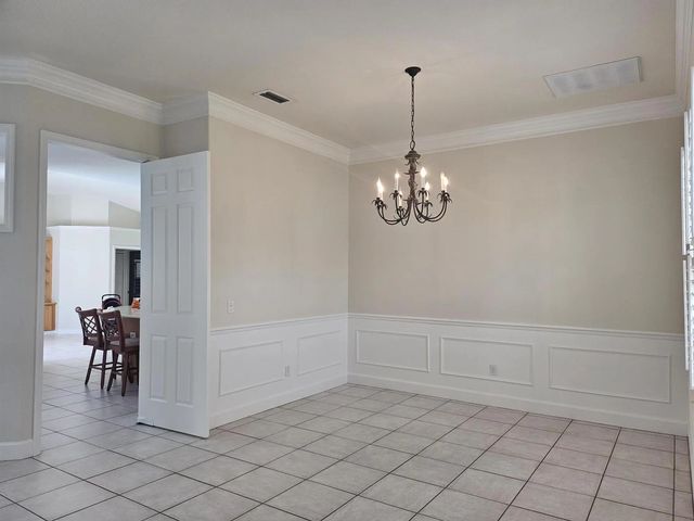 5 of 44 - 4600 12th Lane, Vero Beach, FL