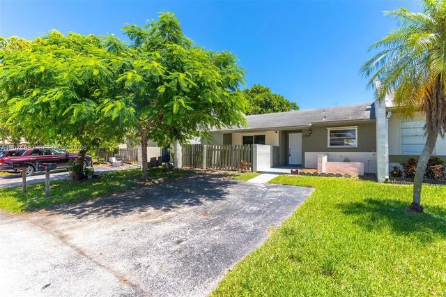 2 of 29 - 11209 Sw 125th Place, Miami, FL