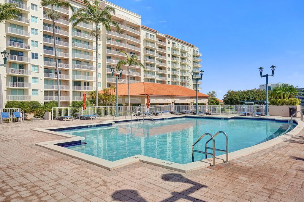 3020 Ne 32nd Avenue #807, Fort Lauderdale