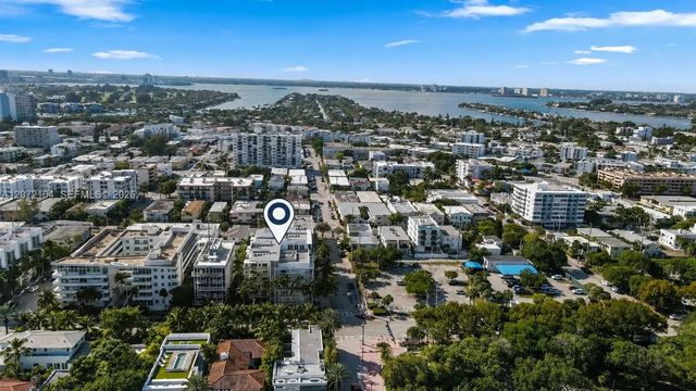 4 of 8 - 7832 Collins Avenue #202, Miami Beach, FL