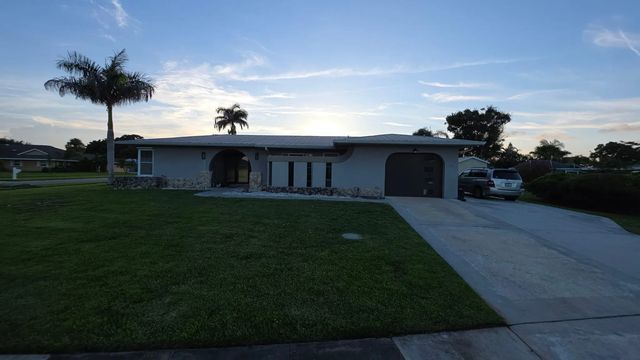 2950 Se San Jeronimo Road, Port St. Lucie