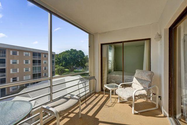 5 of 45 - 308 Golfview Road #406, North Palm Beach, FL