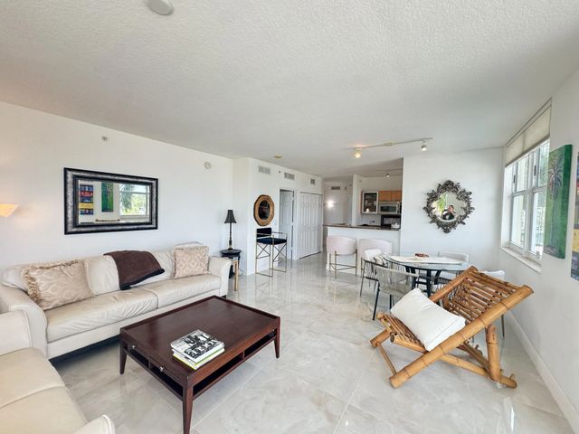 100 Ne 6th Street #307, Boynton Beach