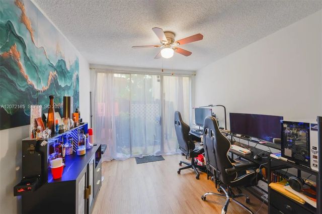 5 of 33 - 8923 Ne 4th Ave Road #8923, Miami Shores, FL