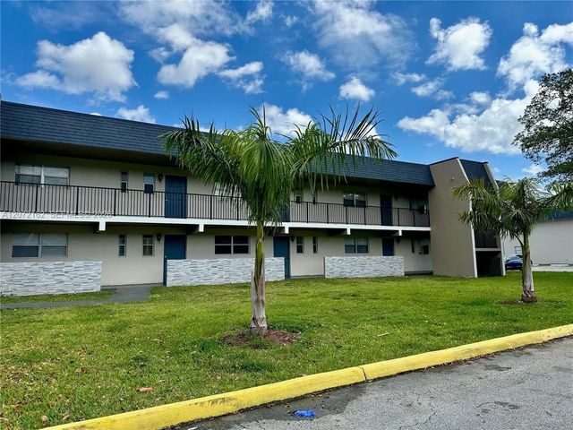 3 of 18 - 7901 S Colony Circle S #104, Tamarac, FL