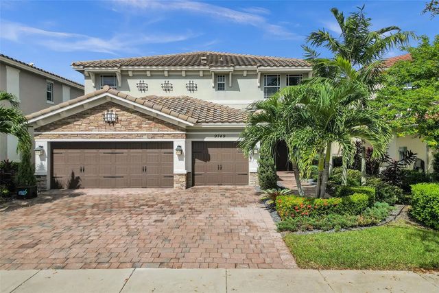 9749 Blue Isle #bay, Parkland
