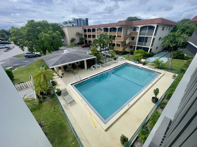 651 Pine Drive #207, Pompano Beach