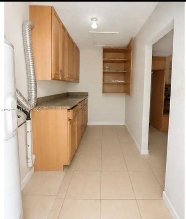 5 of 15 - 2221 Nw 30th Way, Fort Lauderdale, FL