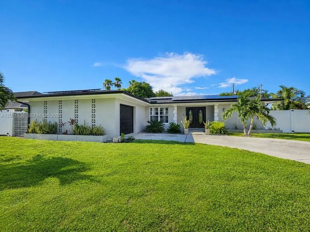 1419 Shelby Pwky, Cape Coral