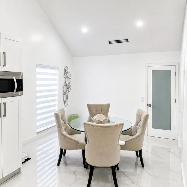 3 of 24 - 500 Nw 86th Avenue, Pembroke Pines, FL